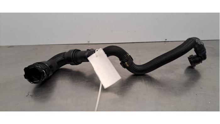 Tuyau radiateur Peugeot 408 Tuyau radiateur Peugeot 408