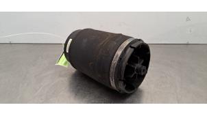 Gebruikte Luchtbalg Landrover Range Rover Sport (LW) 3.0 D250 MHEV Prijs € 229,90 Inclusief btw aangeboden door Autohandel Didier