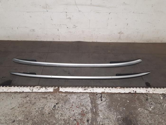 Kit rails de toit Renault Clio Kit rails de toit Renault Clio
