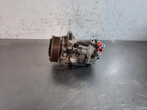 Gebruikte Pomp Airco Renault Clio IV Estate/Grandtour (7R) 0.9 Energy TCE 90 12V Prijs € 133,10 Inclusief btw aangeboden door Autohandel Didier