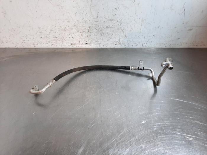 Tuyau clim Renault Clio