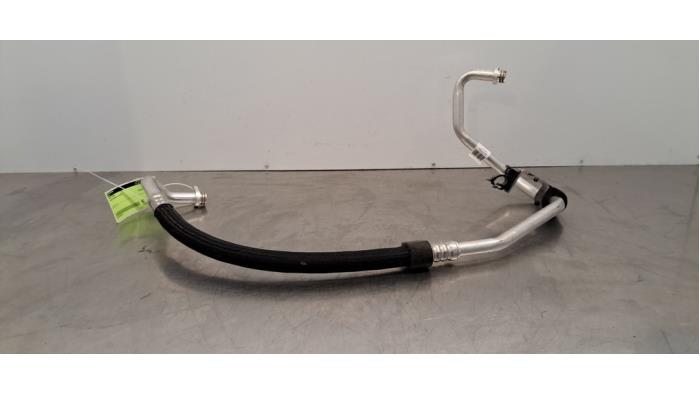 Tuyau clim Peugeot 3008