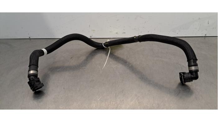 Tuyau radiateur Peugeot 3008 Tuyau radiateur Peugeot 3008