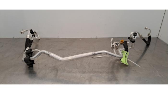 Tuyau clim Peugeot 3008