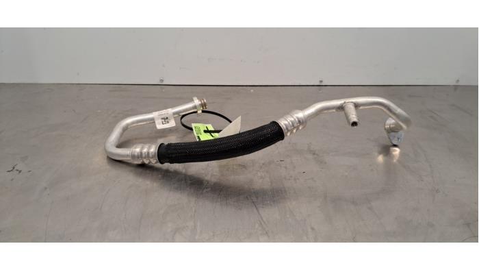 Tuyau clim Peugeot 3008