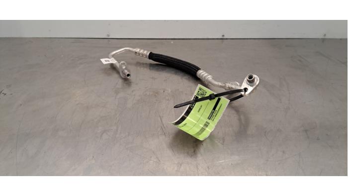 Tuyau clim Peugeot 3008