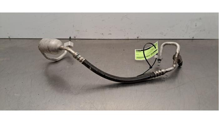 Tuyau clim Tesla Model X