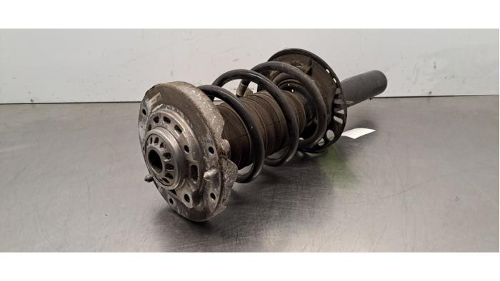 Front shock absorber, right BMW 1-Serie