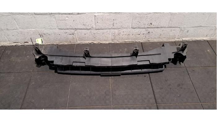 Bumperframe achter Renault Captur Bumperframe achter Renault Captur