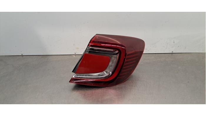 Lampa spate dreaptă Renault Captur Lampa spate dreaptă Renault Captur