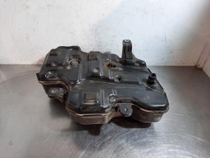 Gebruikte Tank adblue BMW 1 serie (F40) 116d 1.5 12V TwinPower Prijs € 363,00 Inclusief btw aangeboden door Autohandel Didier