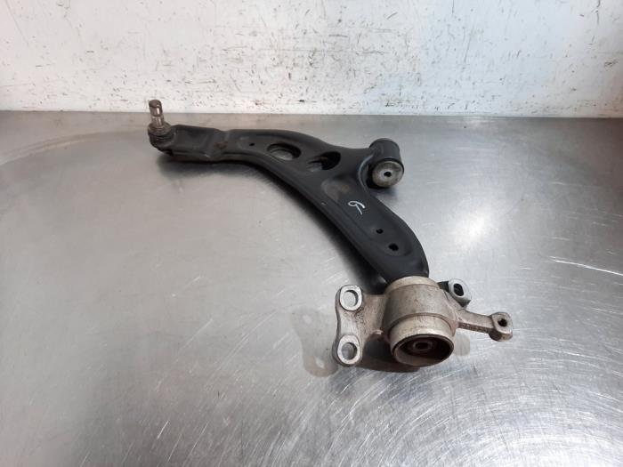 Front wishbone, left BMW 1-Serie Front wishbone, left BMW 1-Serie