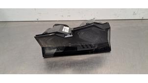 Gebruikte Achterlicht links Peugeot 3008 III 1.2 12V Hybrid 136 Prijs € 332,75 Inclusief btw aangeboden door Autohandel Didier