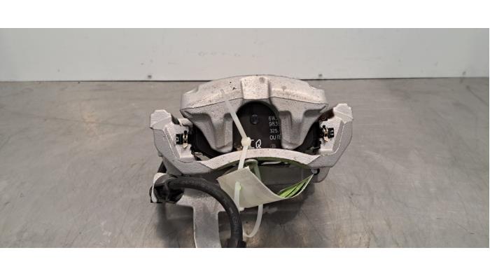 Pinza de freno derecha delante Peugeot 3008