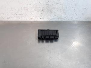 Gebruikte Boordcomputer BMW 1 serie (F40) 116d 1.5 12V TwinPower Prijs € 36,30 Inclusief btw aangeboden door Autohandel Didier