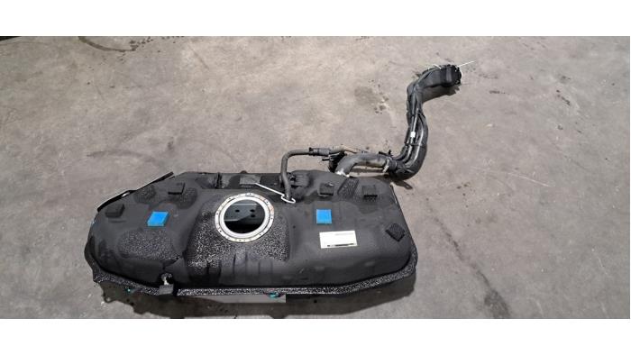 Tank Kia Stonic Tank Kia Stonic