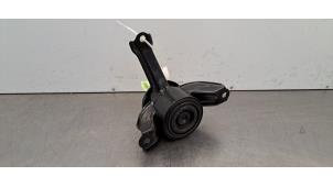 Gebruikte Motorrubber Kia Stonic (YB) Prijs € 36,30 Inclusief btw aangeboden door Autohandel Didier