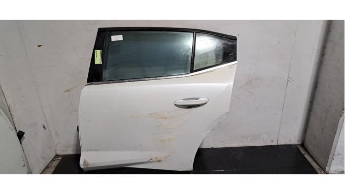 Portier 4Deurs links-achter Peugeot 408 Portier 4Deurs links-achter Peugeot 408