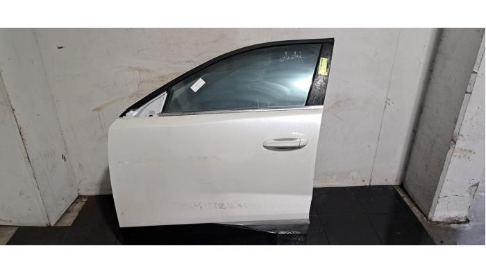 Portier 4Deurs links-voor Peugeot 408 Portier 4Deurs links-voor Peugeot 408
