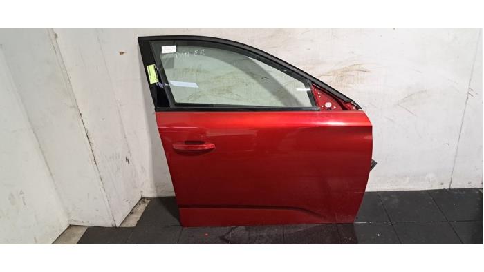Portière 4portes avant droite Peugeot 308 Portière 4portes avant droite Peugeot 308