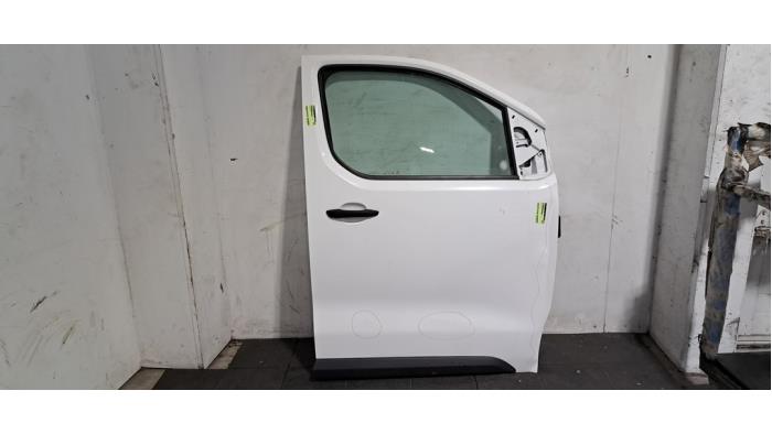 Portier 4Deurs rechts-voor Opel Vivaro Portier 4Deurs rechts-voor Opel Vivaro