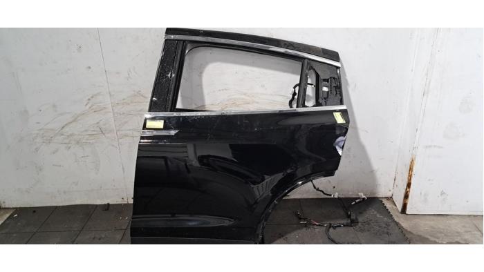 Portier 4Deurs links-achter Tesla Model X Portier 4Deurs links-achter Tesla Model X