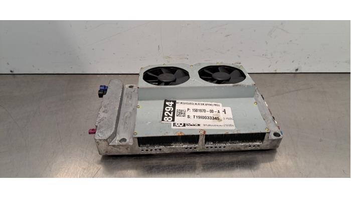 Ordinateur régulation vitesse Tesla Model X Ordinateur régulation vitesse Tesla Model X