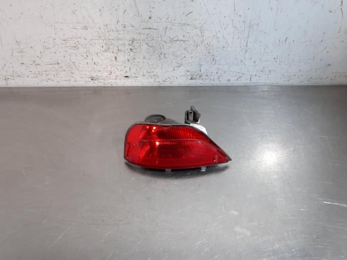 Pare-chocs réflecteur arrière droit Renault Megane Break Pare-chocs réflecteur arrière droit Renault Megane Break