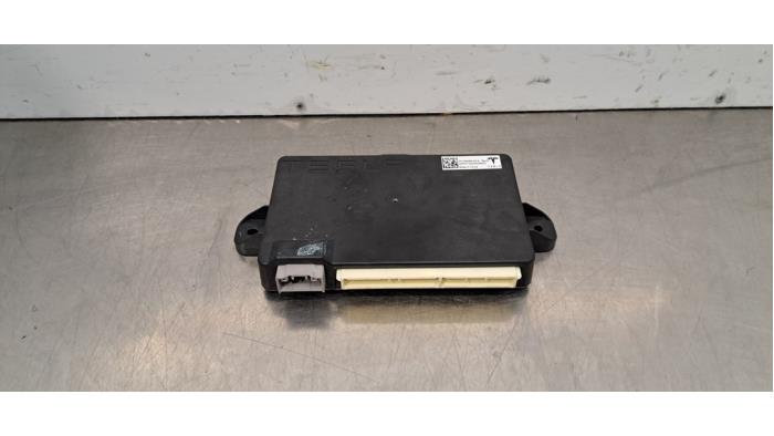 Centrale Deurvergrendelings Module Tesla Model X Centrale Deurvergrendelings Module Tesla Model X