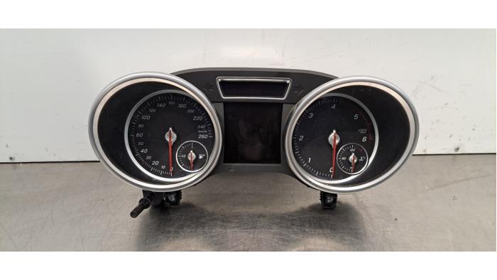 Compteur kilométrique KM Mercedes GLE Compteur kilométrique KM Mercedes GLE