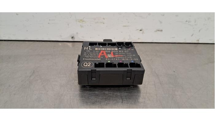 Centrale Deurvergrendelings Module Mercedes GLE Centrale Deurvergrendelings Module Mercedes GLE
