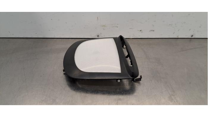 Eclairage intérieur avant Mercedes GLE Eclairage intérieur avant Mercedes GLE