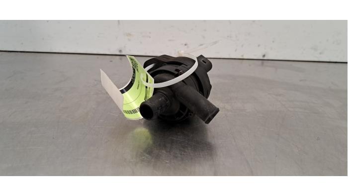 Pompe à eau supplémentaire Mercedes GLE Pompe à eau supplémentaire Mercedes GLE