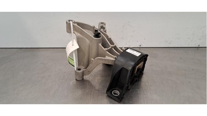 Motorsteun Dacia Jogger