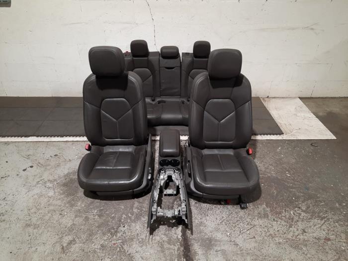 Bekleding Set (compleet) Porsche Macan Bekleding Set (compleet) Porsche Macan