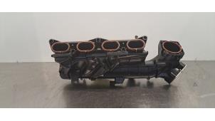 Gebruikte Spruitstuk Inlaat Mercedes CLA (117.3) 2.0 CLA-250 Turbo 16V Prijs € 66,55 Inclusief btw aangeboden door Autohandel Didier