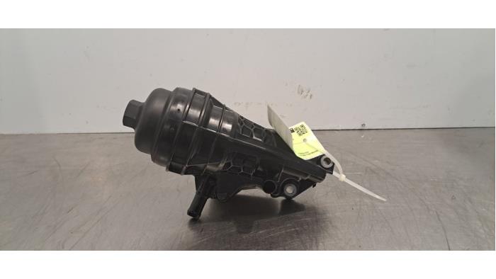 Oliefilterhuis Mercedes CLA Oliefilterhuis Mercedes CLA