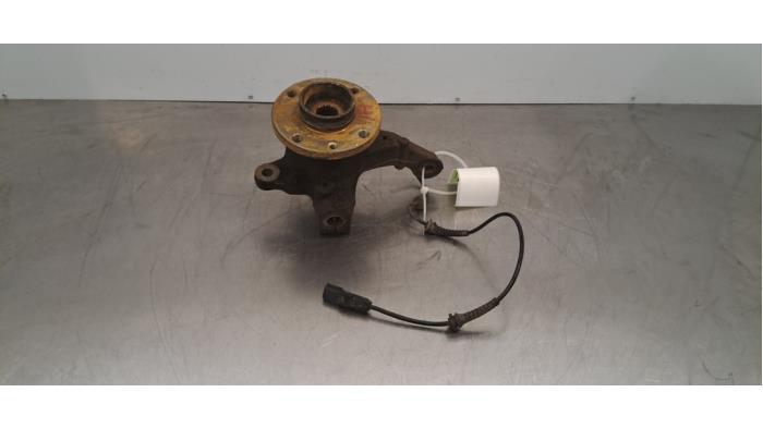 Fusee links-voor Dacia Jogger Fusee links-voor Dacia Jogger