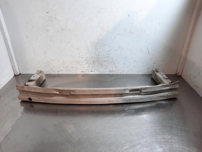 Bumperframe achter Porsche Macan Bumperframe achter Porsche Macan