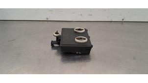 Gebruikte Deur module Porsche Macan (XA) Prijs € 133,10 Inclusief btw aangeboden door Autohandel Didier