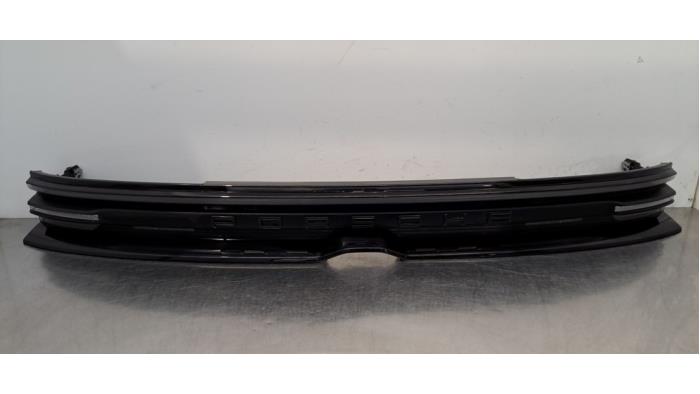 Viga de luz trasera, izquierda y derecha Porsche Macan Viga de luz trasera, izquierda y derecha Porsche Macan