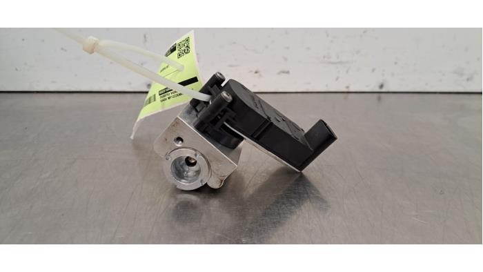 Valve d'expansion clim Porsche Macan Valve d'expansion clim Porsche Macan