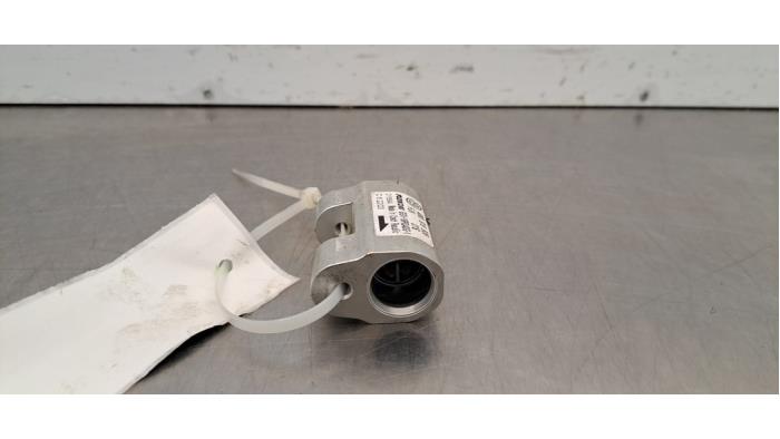 Condensateur clim Porsche Macan Condensateur clim Porsche Macan