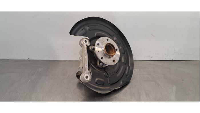 Fusee rechts-achter Peugeot 3008 Fusee rechts-achter Peugeot 3008