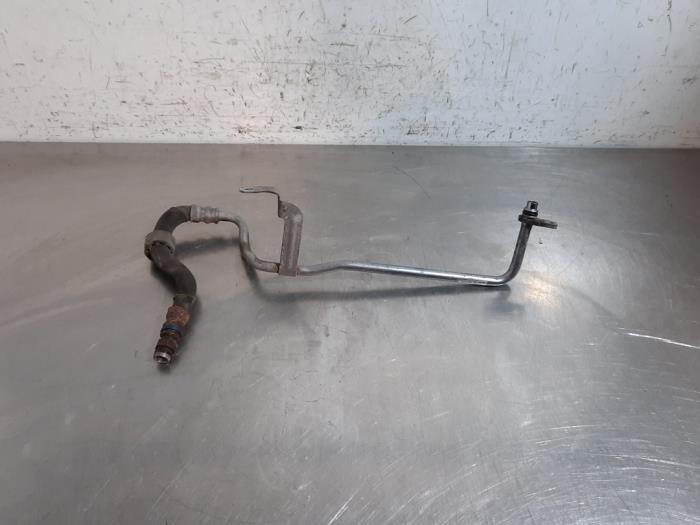 Tuyau (divers) Porsche Macan Tuyau (divers) Porsche Macan