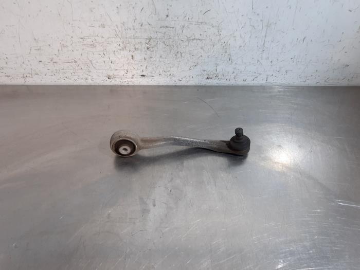 Bras de suspension avant droit Porsche Macan Bras de suspension avant droit Porsche Macan