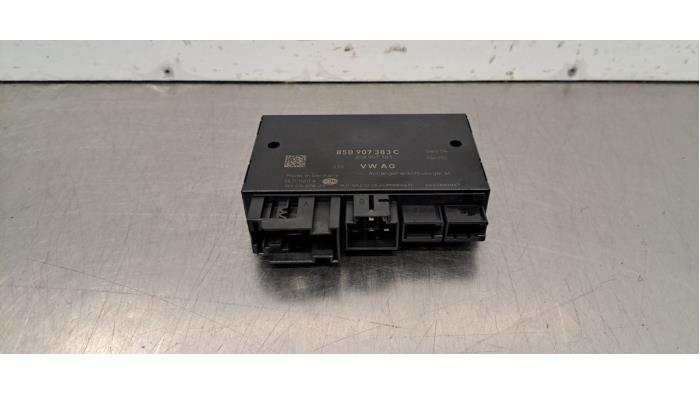 Module crochet de traction Porsche Macan Module crochet de traction Porsche Macan