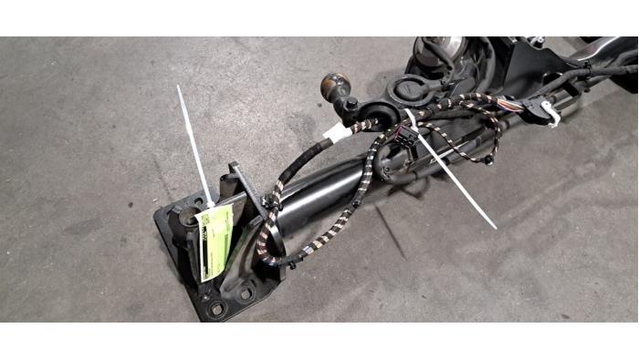 Crochet d'attelage Porsche Macan Crochet d'attelage Porsche Macan