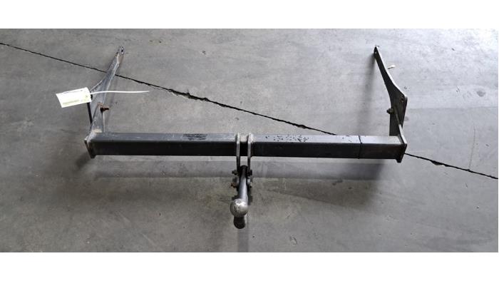 Crochet d'attelage Dacia Jogger Crochet d'attelage Dacia Jogger