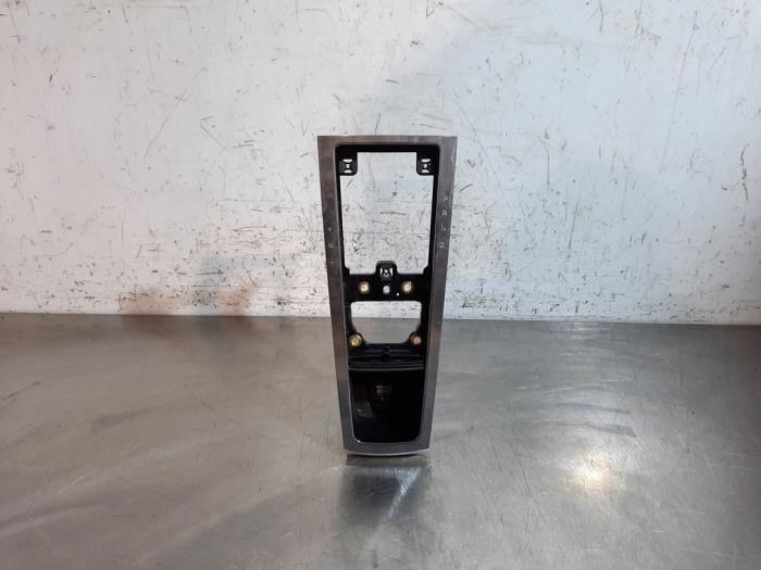 Enveloppe levier de vitesse Porsche Macan Enveloppe levier de vitesse Porsche Macan